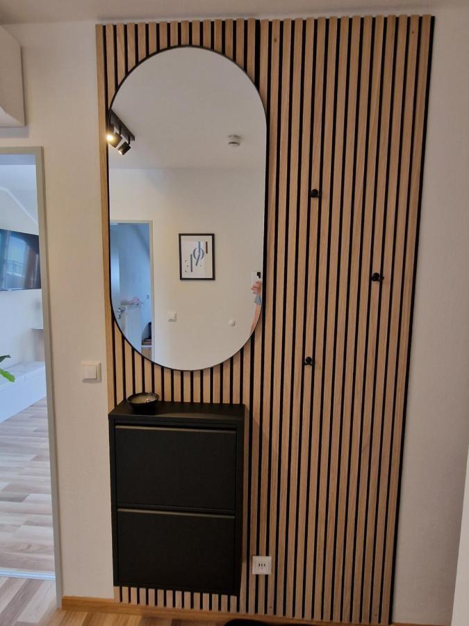 C4S Come4Stay Altoetting - 3-Zi Whg I Zentrale Lage I Parkplatz I Balkon I Wifi I Smarttv I 1 Kingsize, 1 Queensize Bett I Office Arbeitsplatz I Wohnbereich Mit Couch Und Essbereich I Voll Ausgestattete Kueche I Nespresso Exteriér fotografie